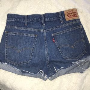 Levis high waisted shorts!